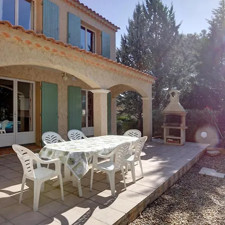 8 Pers, Climatisee, Piscine Chauffee, Un Havre De Paix Sous Les Pins Parasols Roquebrune-sur-Argens