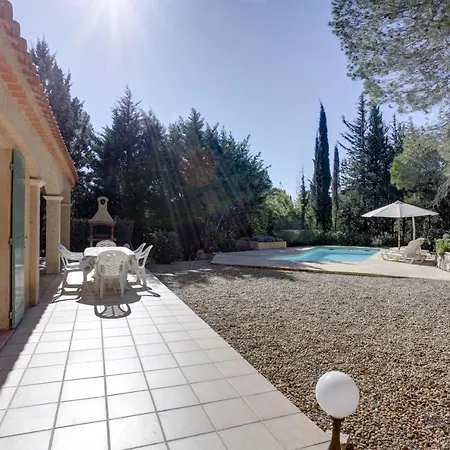 Villa 8 Pers, Climatisee, Piscine Chauffee, Un Havre De Paix Sous Les Pins Parasols *
